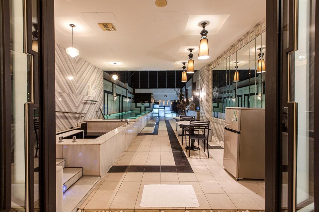 Motel Stars Taichung Exterior photo